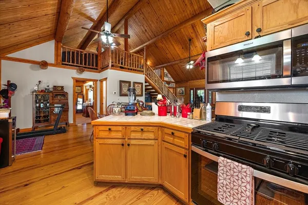 $410,000 | 2000 County Road 852, Cushing, TX 75760