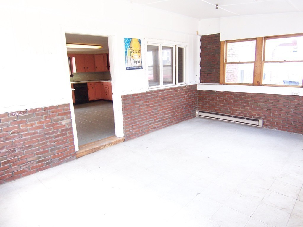 192 R Washington Street Boston, MA 02135 - Photo 2 of 21 Gallery Image 2
