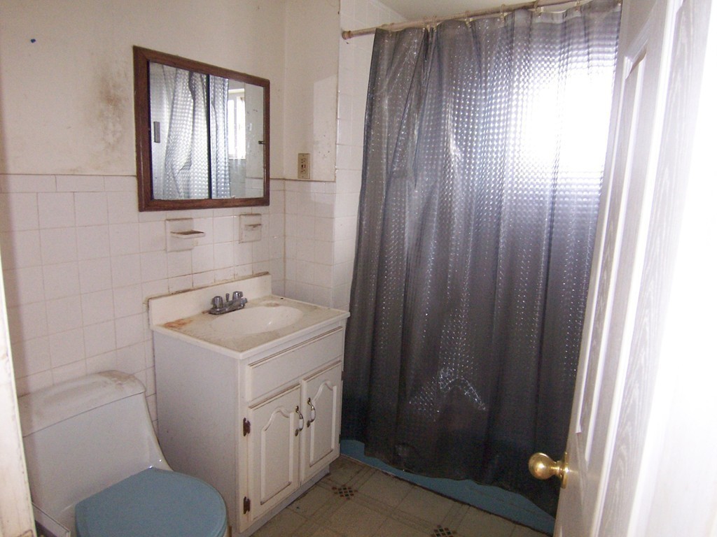 192 R Washington Street Boston, MA 02135 - Photo 10 of 21 Gallery Image 10