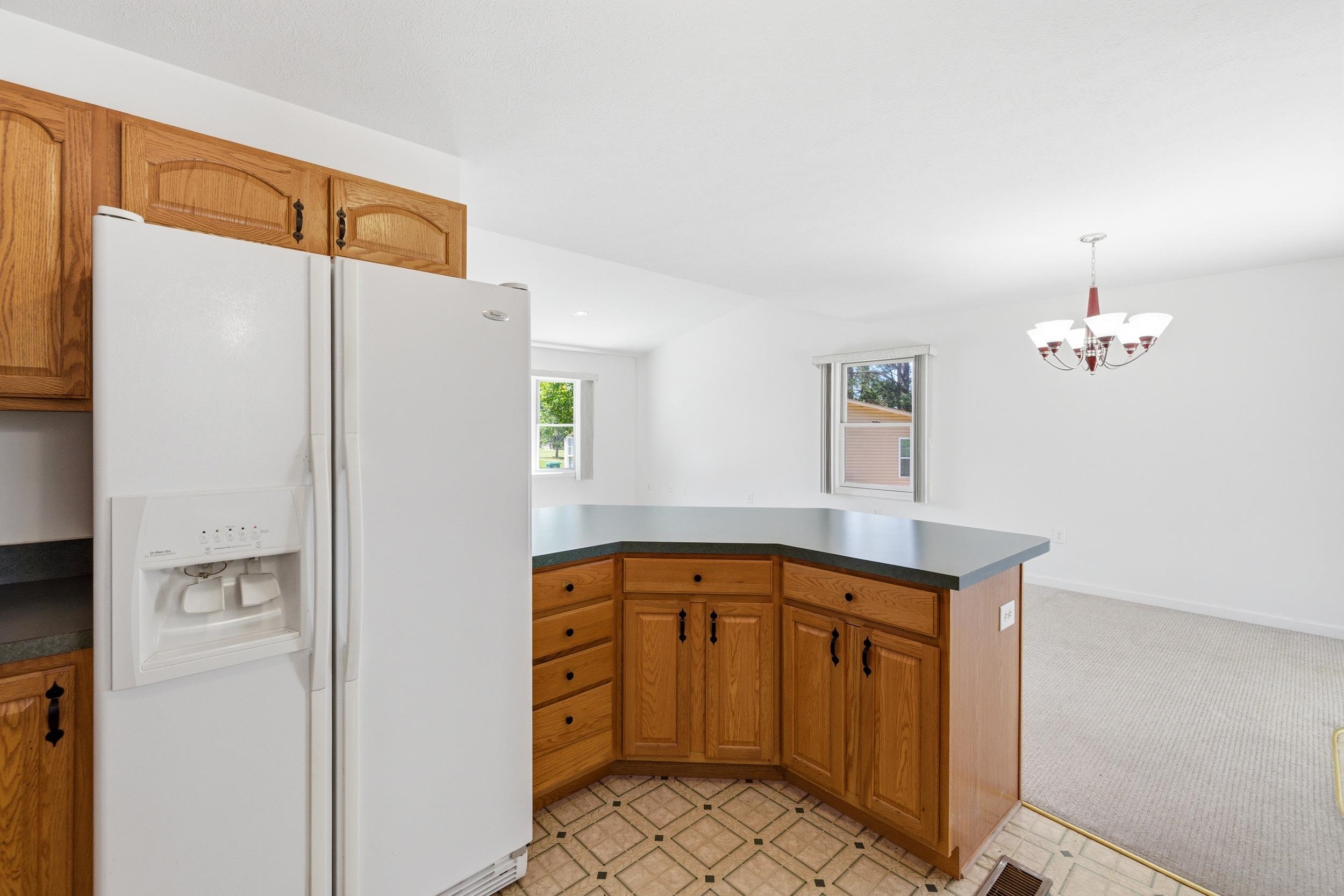 7 Blue Rdg Court Luray, VA 22835 - Photo 17 of 55 Fridge w/ ice/h2o dispenser