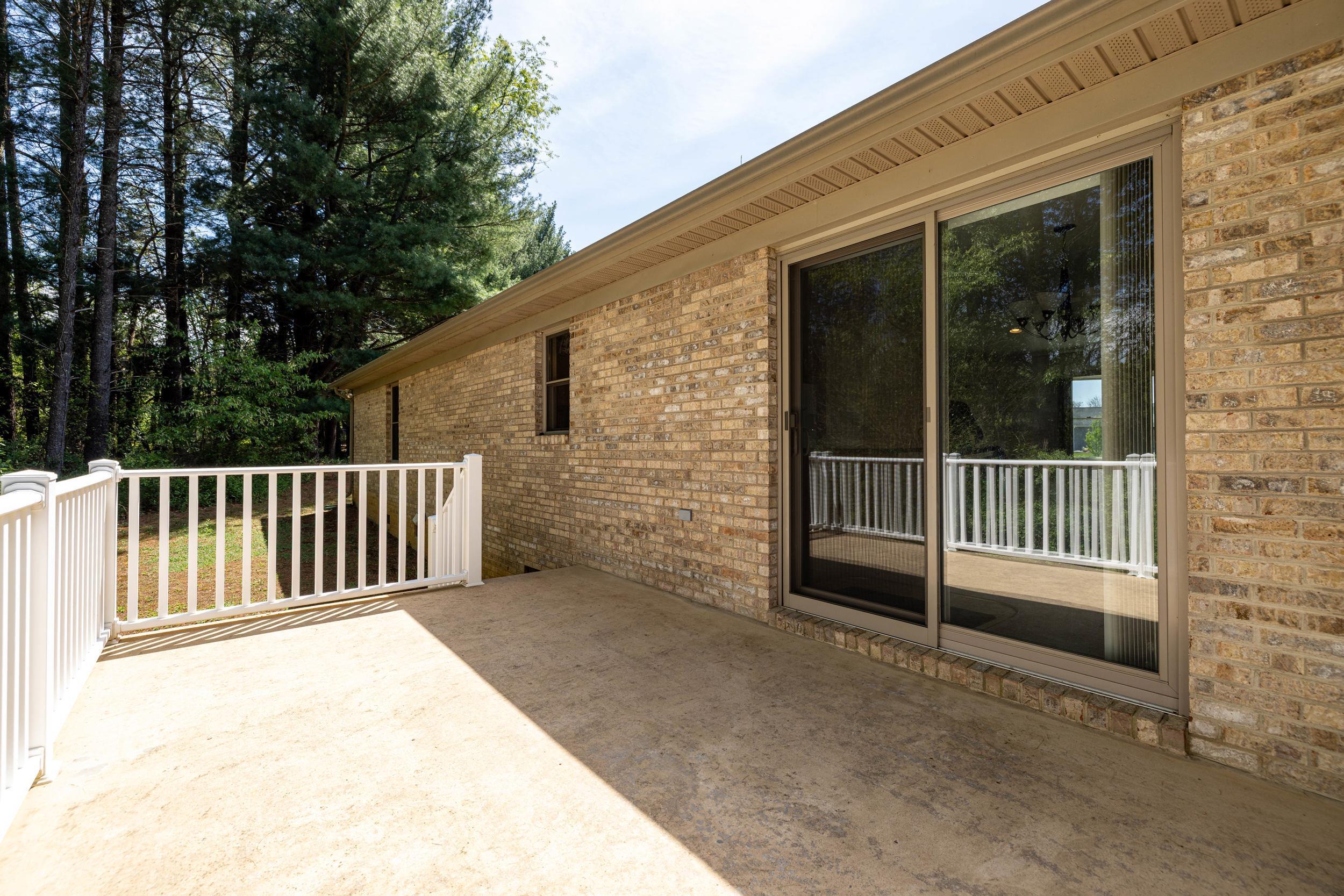 7 Blue Rdg Court Luray, VA 22835 - Photo 20 of 55 16' long elevated patio