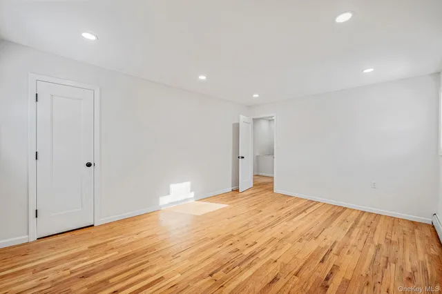 $799,000 | 15 Terry Court, North Babylon, NY 11703