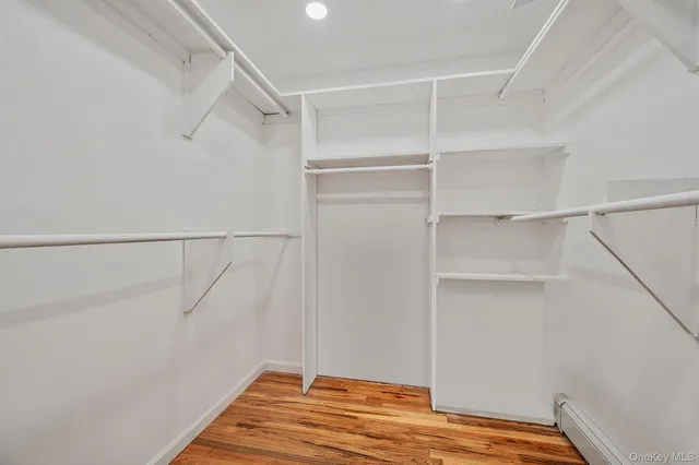 $799,000 | 15 Terry Court, North Babylon, NY 11703