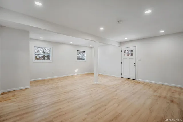 $799,000 | 15 Terry Court, North Babylon, NY 11703