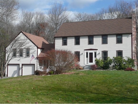 32 Olesen Road Derry, NH 03038 - Photo 1 of 1