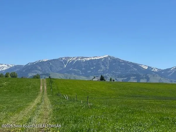 $3,375,000 | 5000 Spring Creek Road, Fairview, WY 83119
