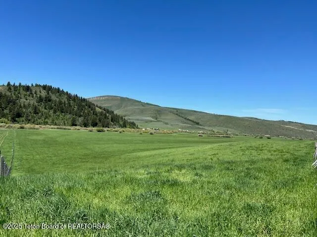$3,375,000 | 5000 Spring Creek Road, Fairview, WY 83119