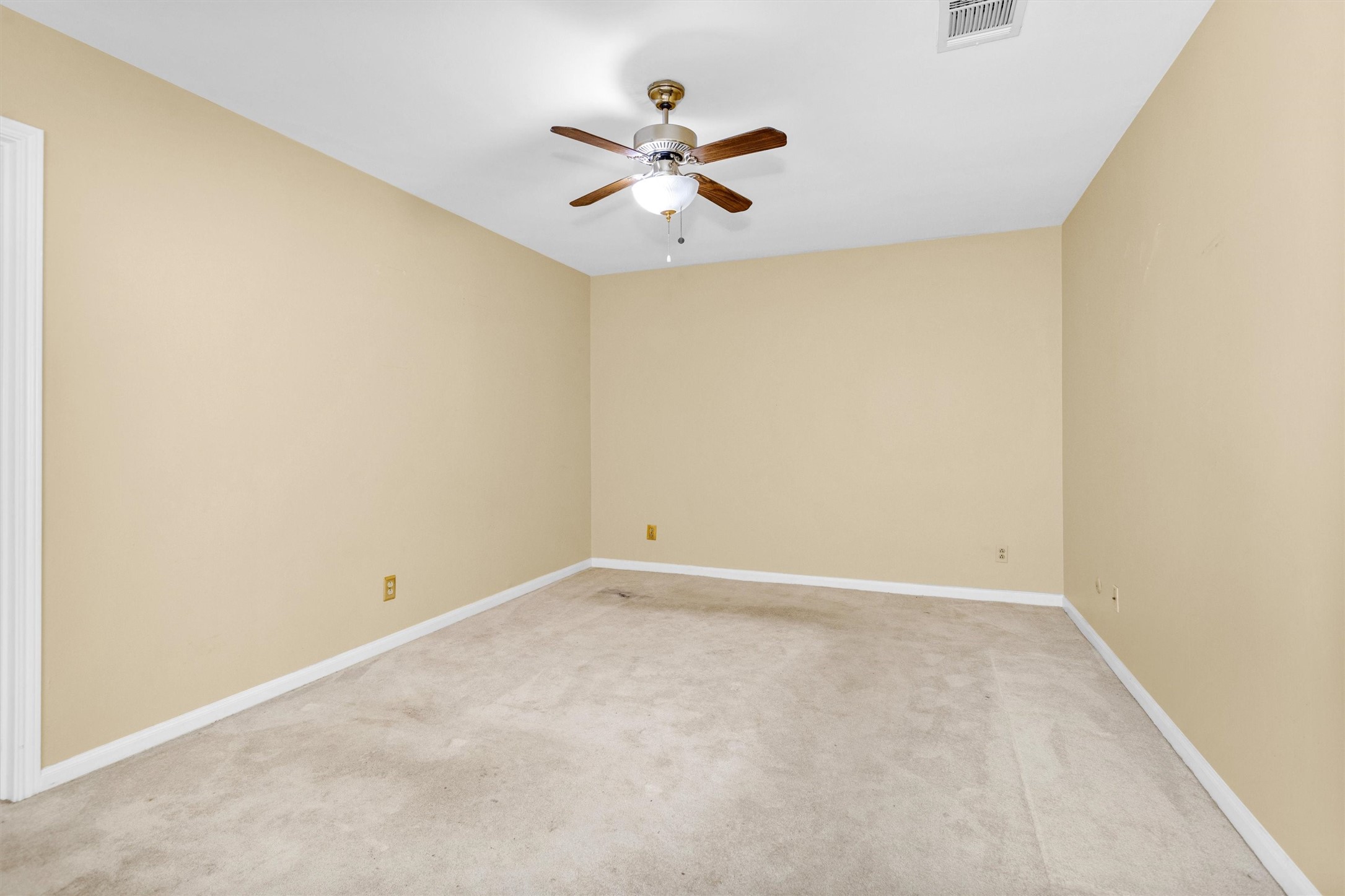 2531 Hollow Hook Road Houston, TX 77080 - Photo 24 of 45 Gallery Image 24