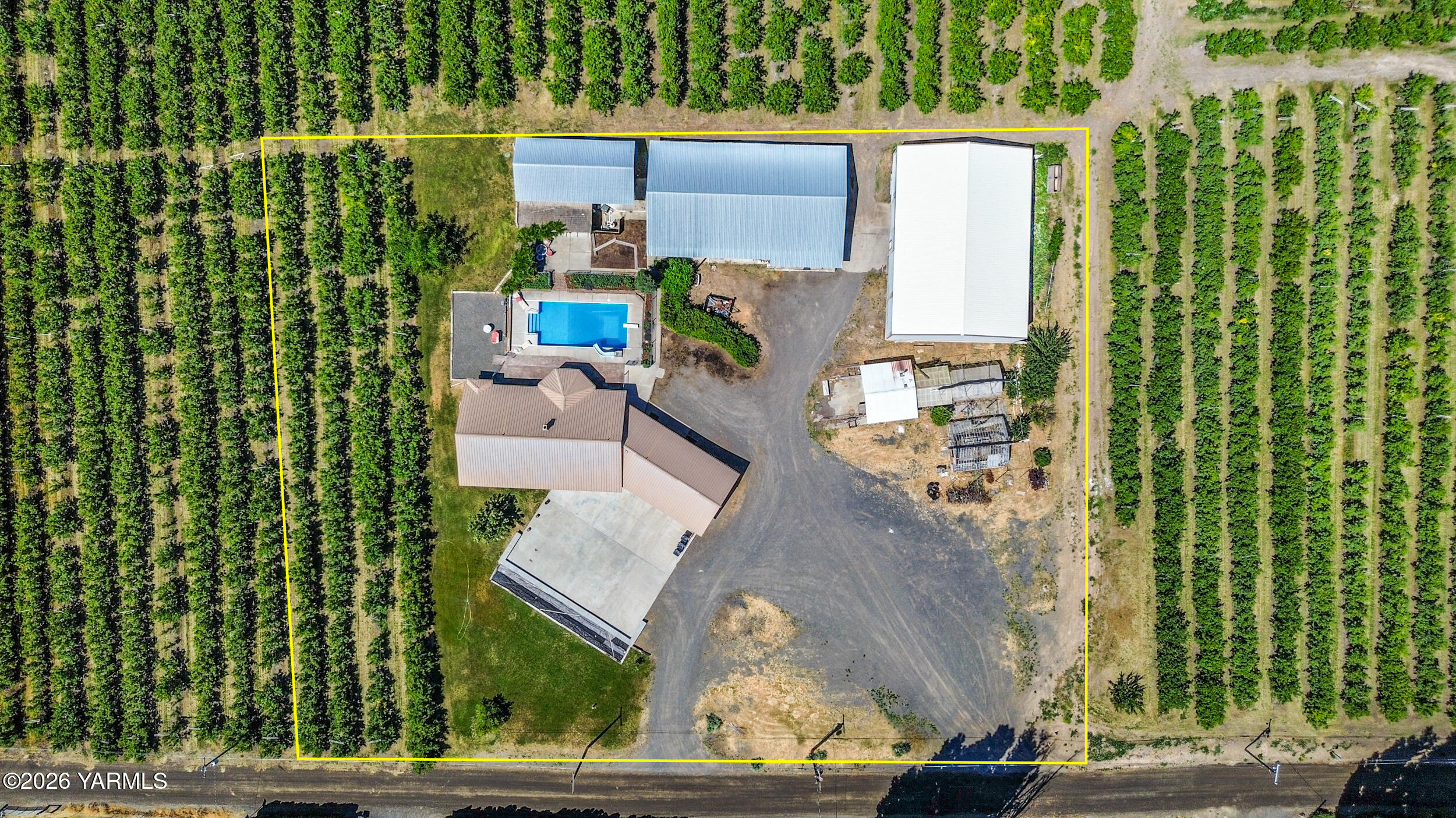 93 Camfield Road Yakima, WA 98908 - Photo 3 of 98 property line 2