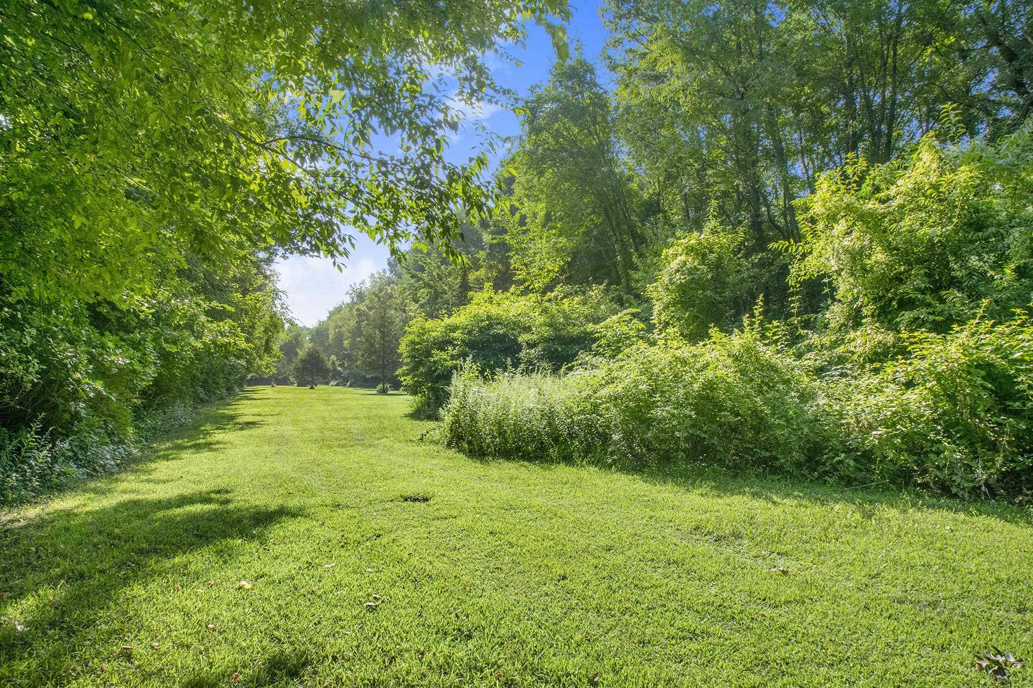 55276 Fir Road Mishawaka, IN 46545 - Photo 25 of 26 Gallery Image 25