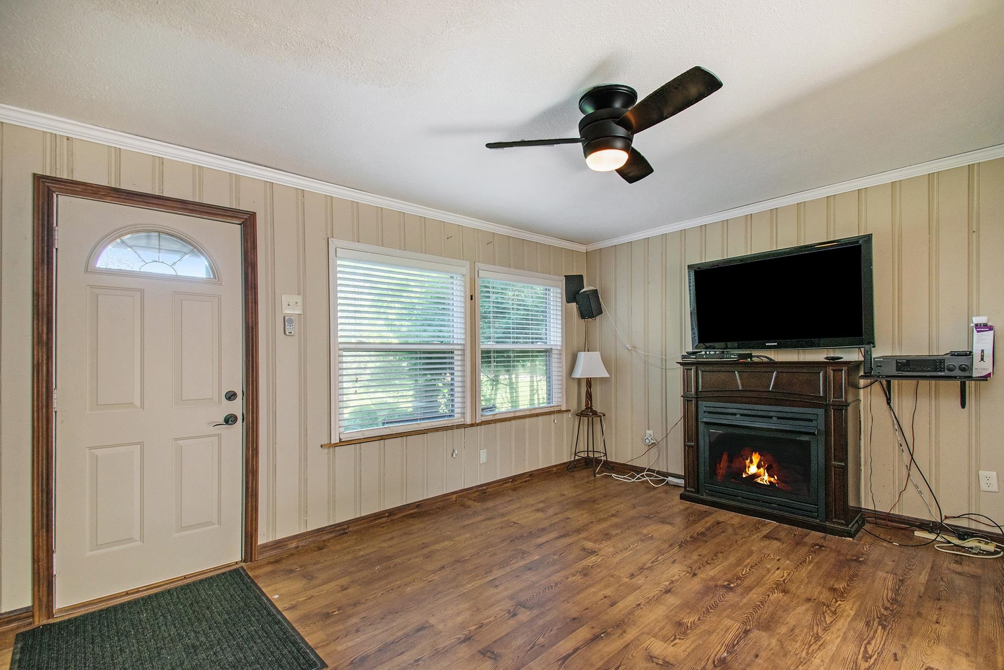 55276 Fir Road Mishawaka, IN 46545 - Photo 8 of 26 Gallery Image 8