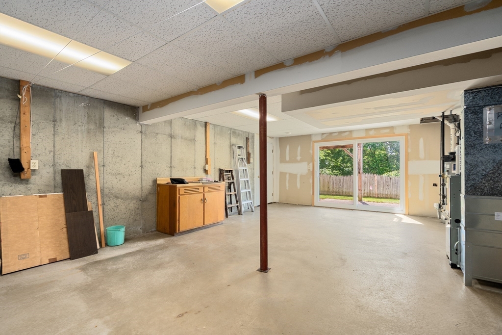 200 Lambert Terrace, Unit 30 Chicopee, MA 01020 - Photo 8 of 34