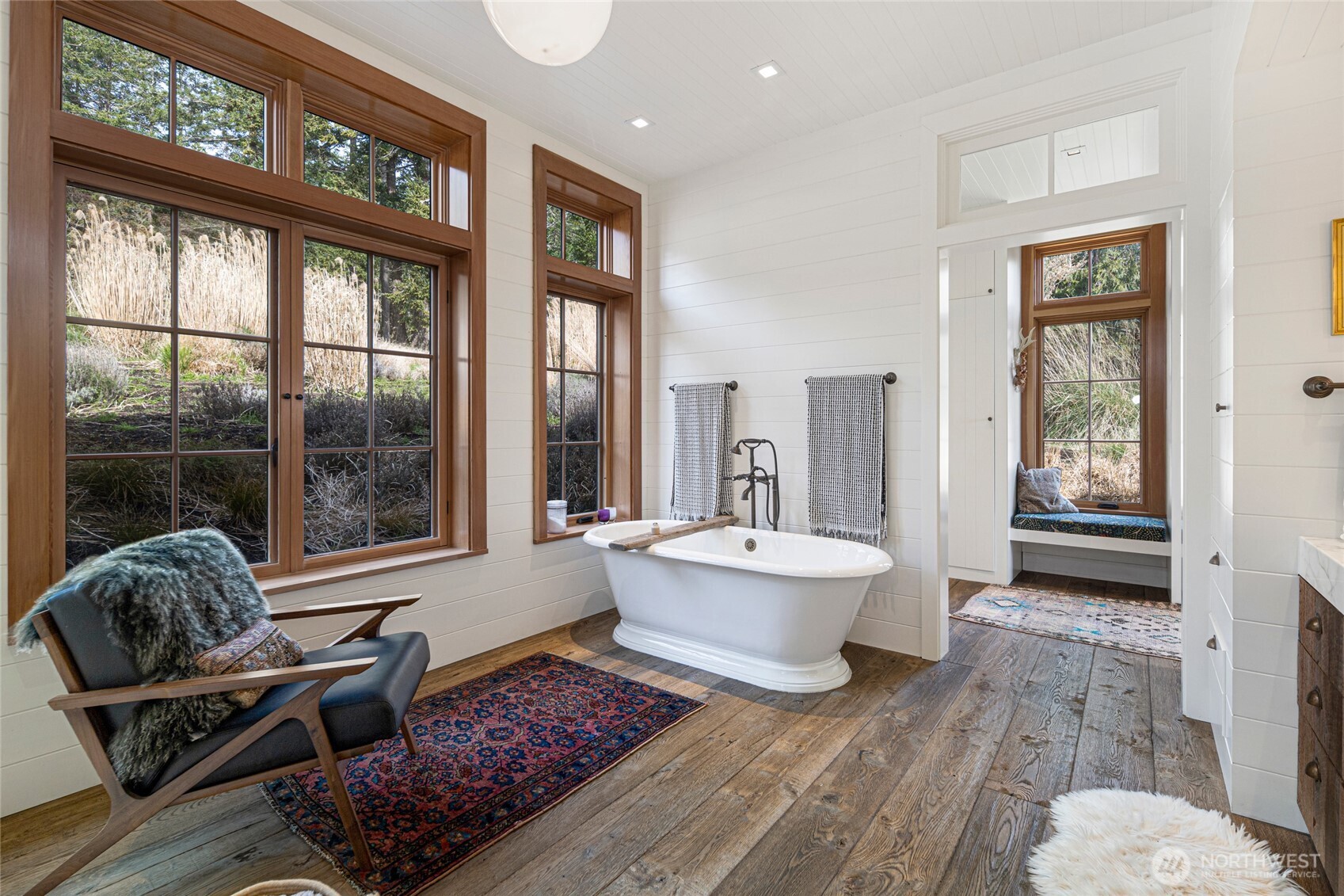 2553 Cattle Point Road Friday Harbor, WA 98250 - Photo 26 of 40 Gallery Image 26