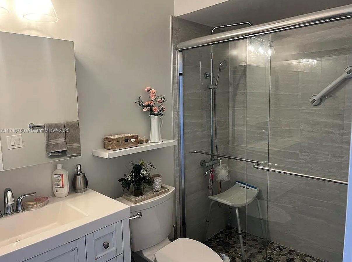 148 Greens Road Hollywood, FL 33021 - Photo 43 of 50 Gallery Image 43