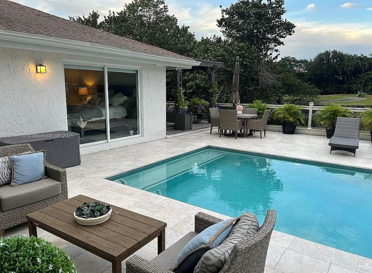 148 Greens Road Hollywood, FL 33021 - Photo 5 of 50 Gallery Image 5