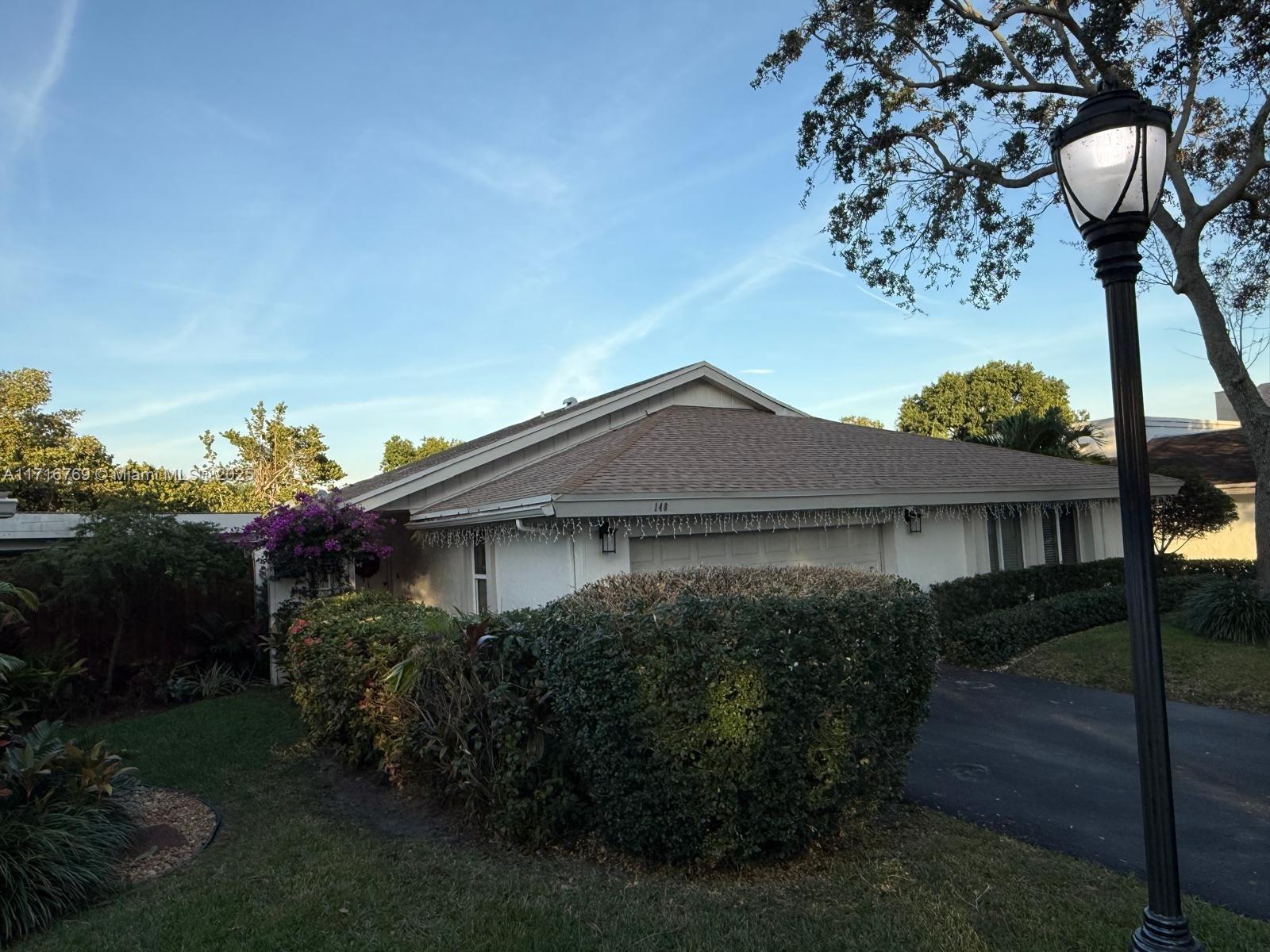 148 Greens Road Hollywood, FL 33021 - Photo 9 of 50 Gallery Image 9