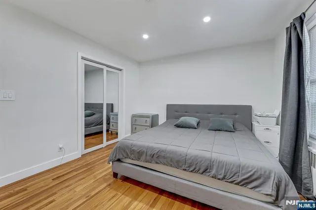 $723,777 | 745 Washington Avenue, Washington Township, NJ 07676