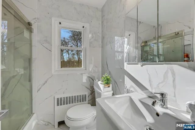 $723,777 | 745 Washington Avenue, Washington Township, NJ 07676