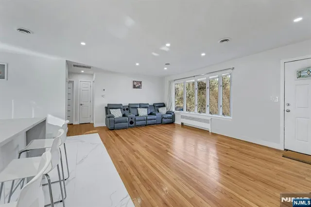 $723,777 | 745 Washington Avenue, Washington Township, NJ 07676