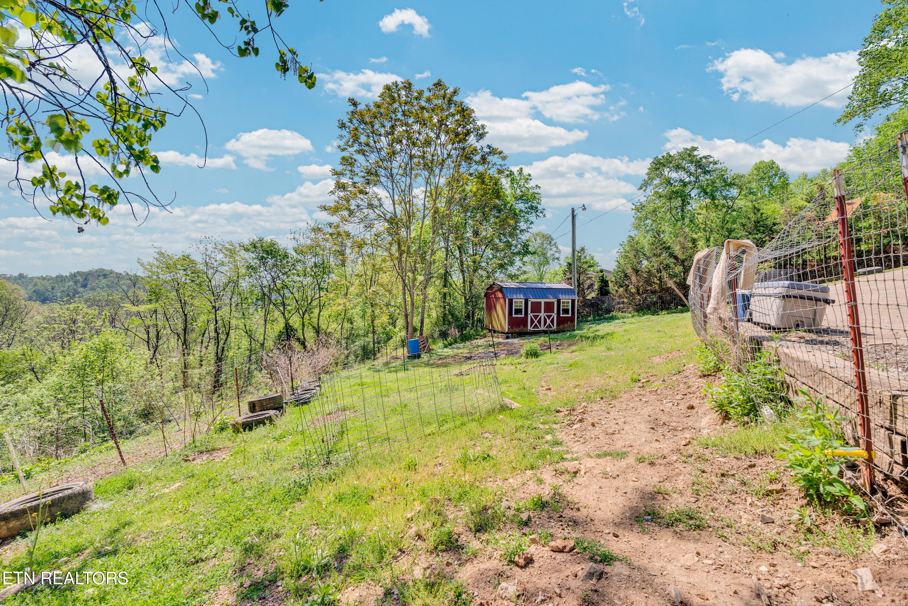 1848 Bruce Ridge Road Baxter, TN 38544 - Photo 17 of 39 IMG_2842