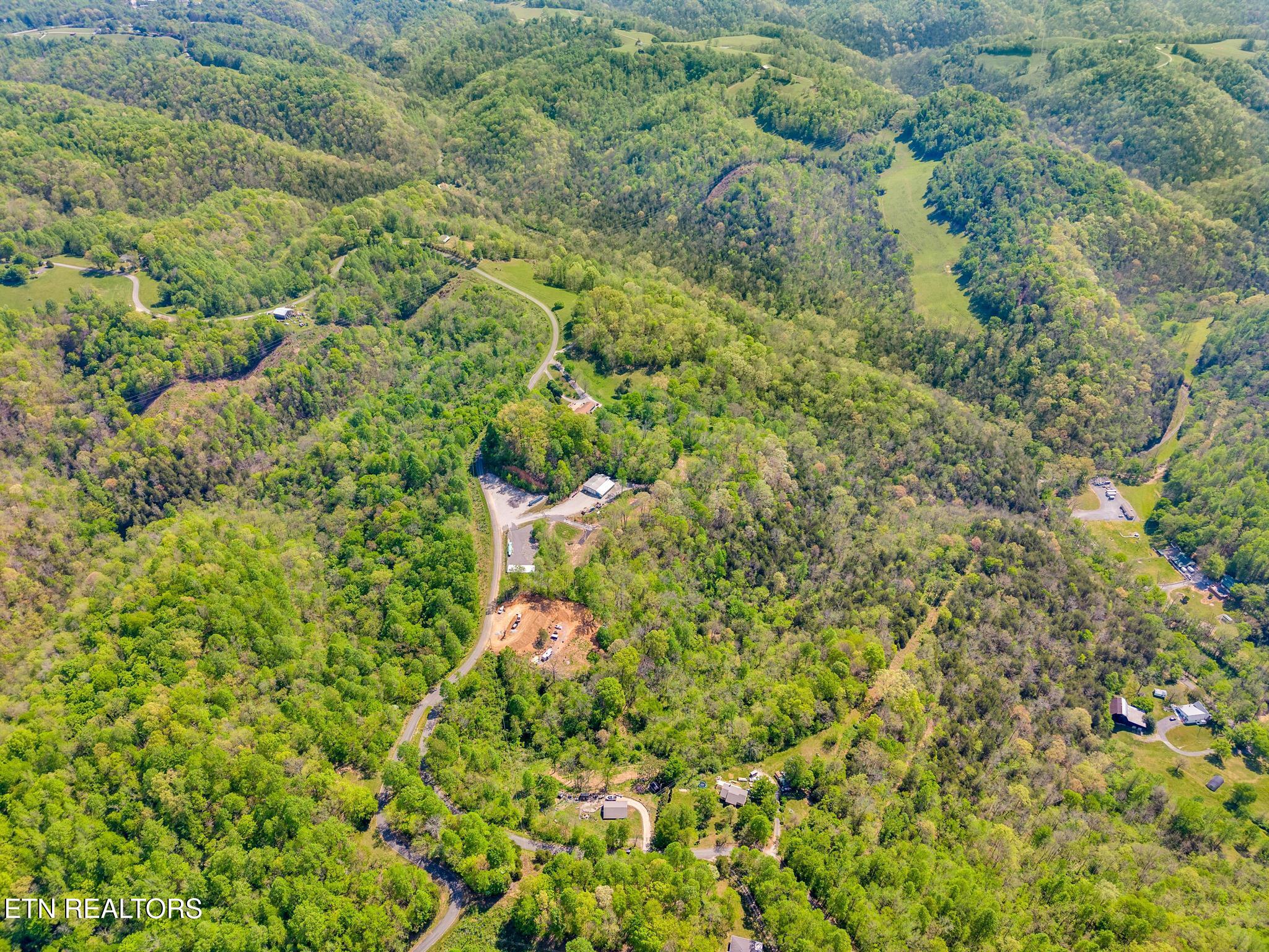 1848 Bruce Ridge Road Baxter, TN 38544 - Photo 24 of 39 1848 Bruce Ridge Rd-18 (1)