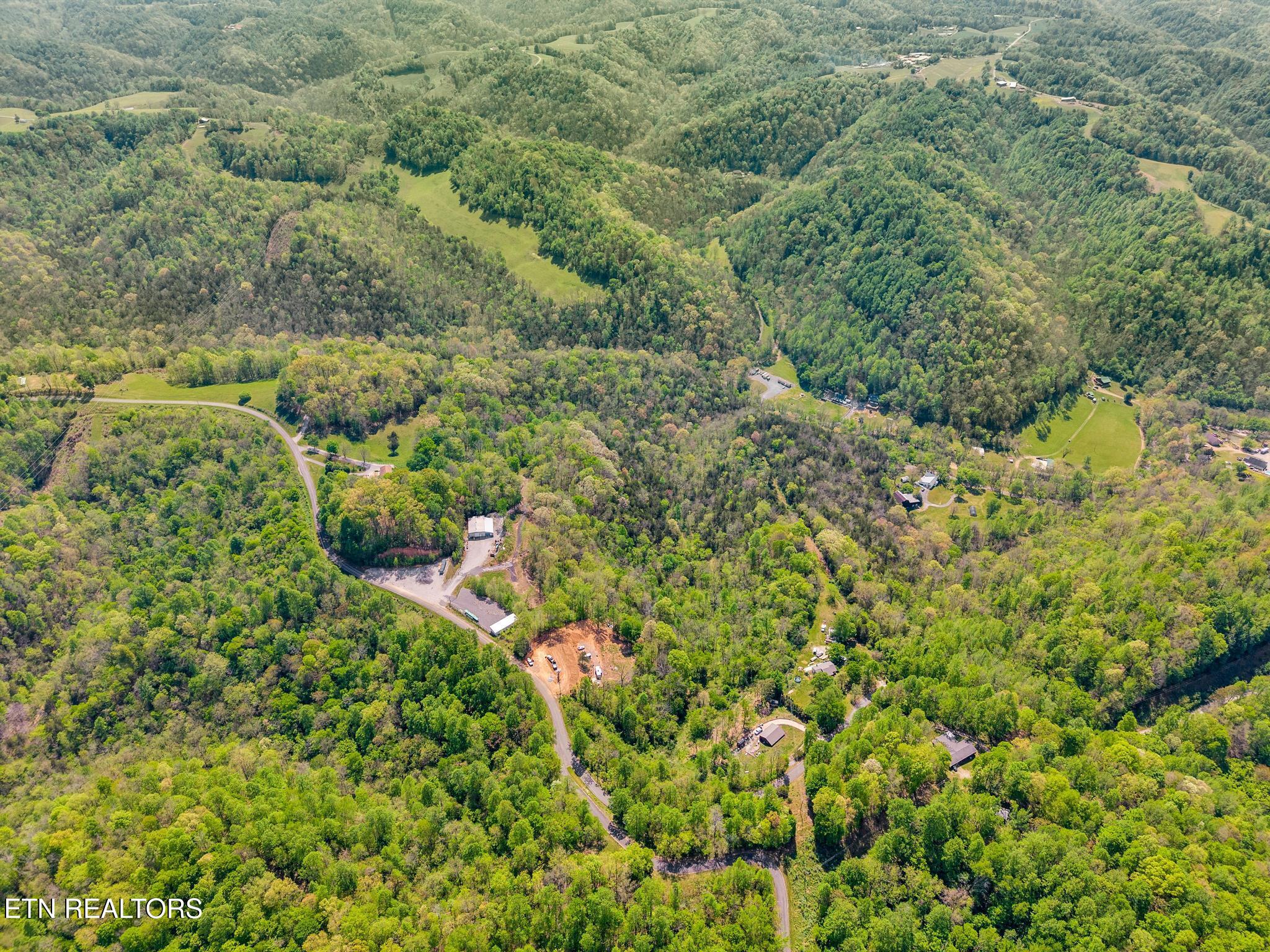 1848 Bruce Ridge Road Baxter, TN 38544 - Photo 25 of 39 1848 Bruce Ridge Rd-17 (1)