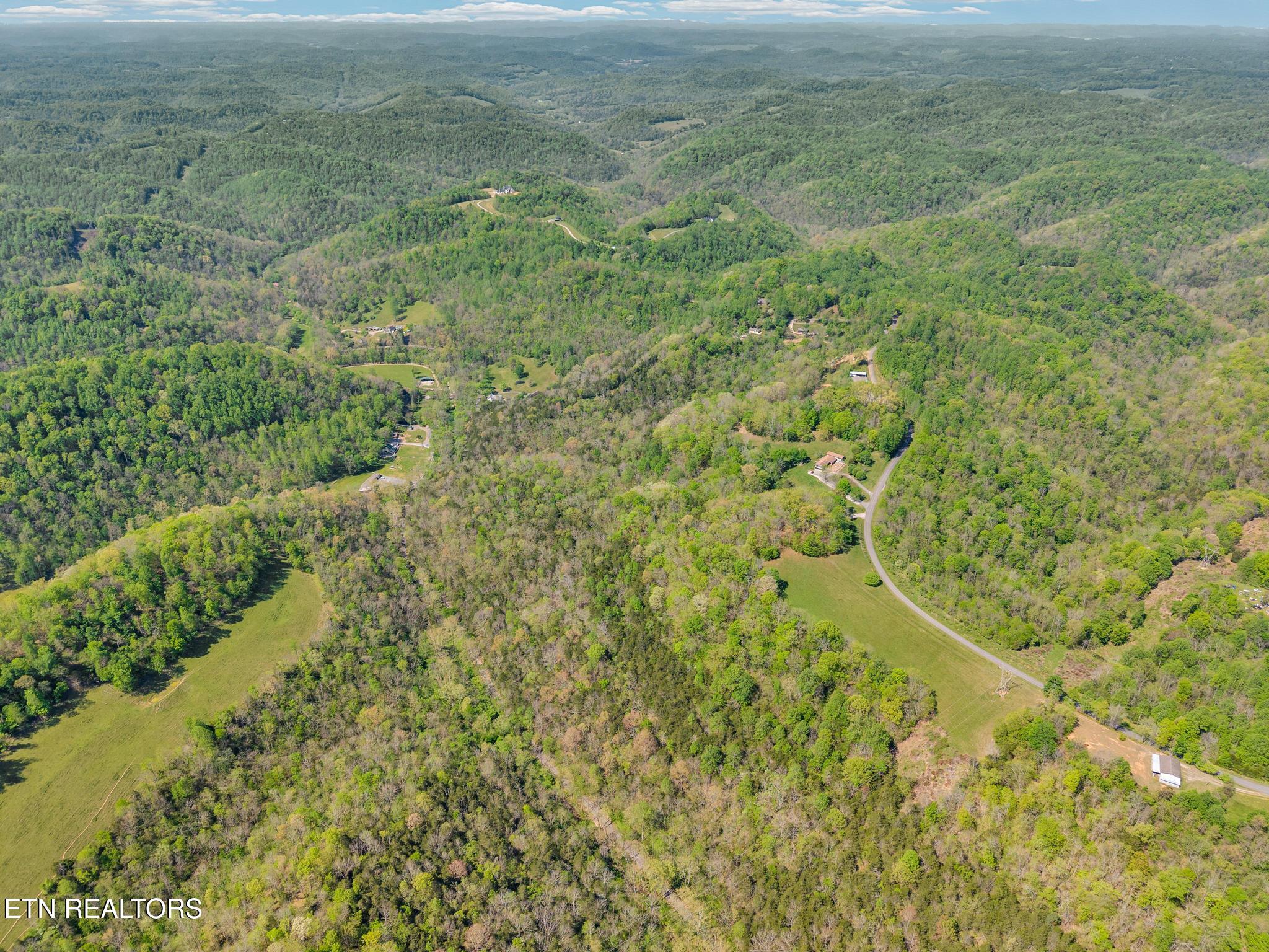 1848 Bruce Ridge Road Baxter, TN 38544 - Photo 32 of 39 1848 Bruce Ridge Rd-15 (1)