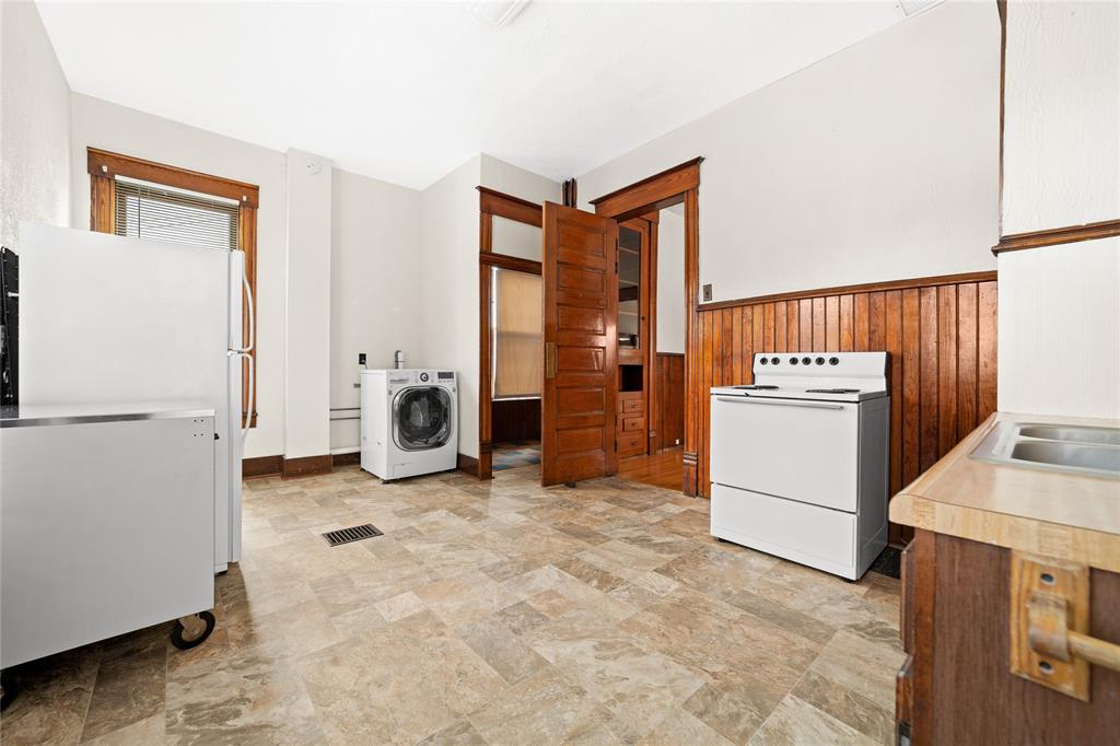 9 South 7th Street Lafayette, IN 47901 - Photo 21 of 32