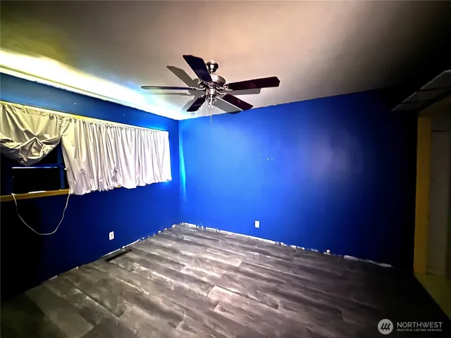 $235,000 | 927 East Cherry Avenue, Moses Lake, WA 98837