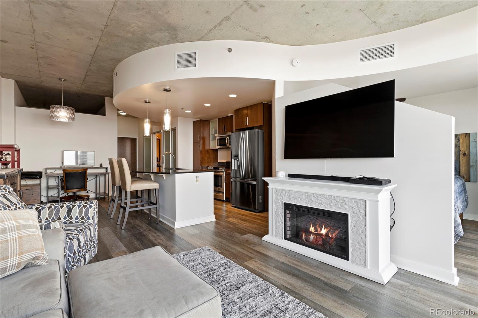 891 14th Street, Unit 3606 Denver, CO 80202 - Photo 1 of 40