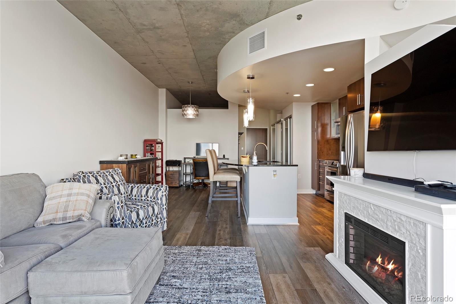 891 14th Street, Unit 3606 Denver, CO 80202 - Photo 18 of 40