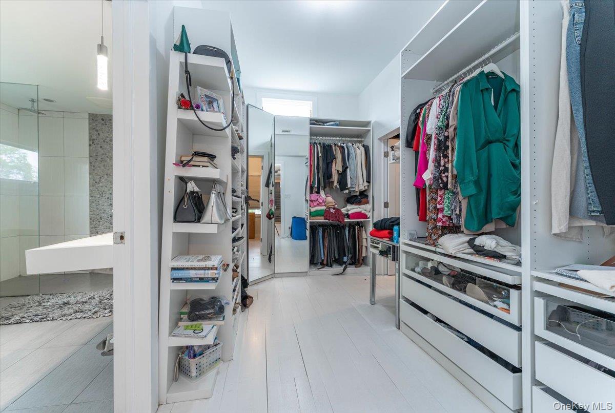 536 Oxford Road Cedarhurst, NY 11516 - Photo 12 of 22