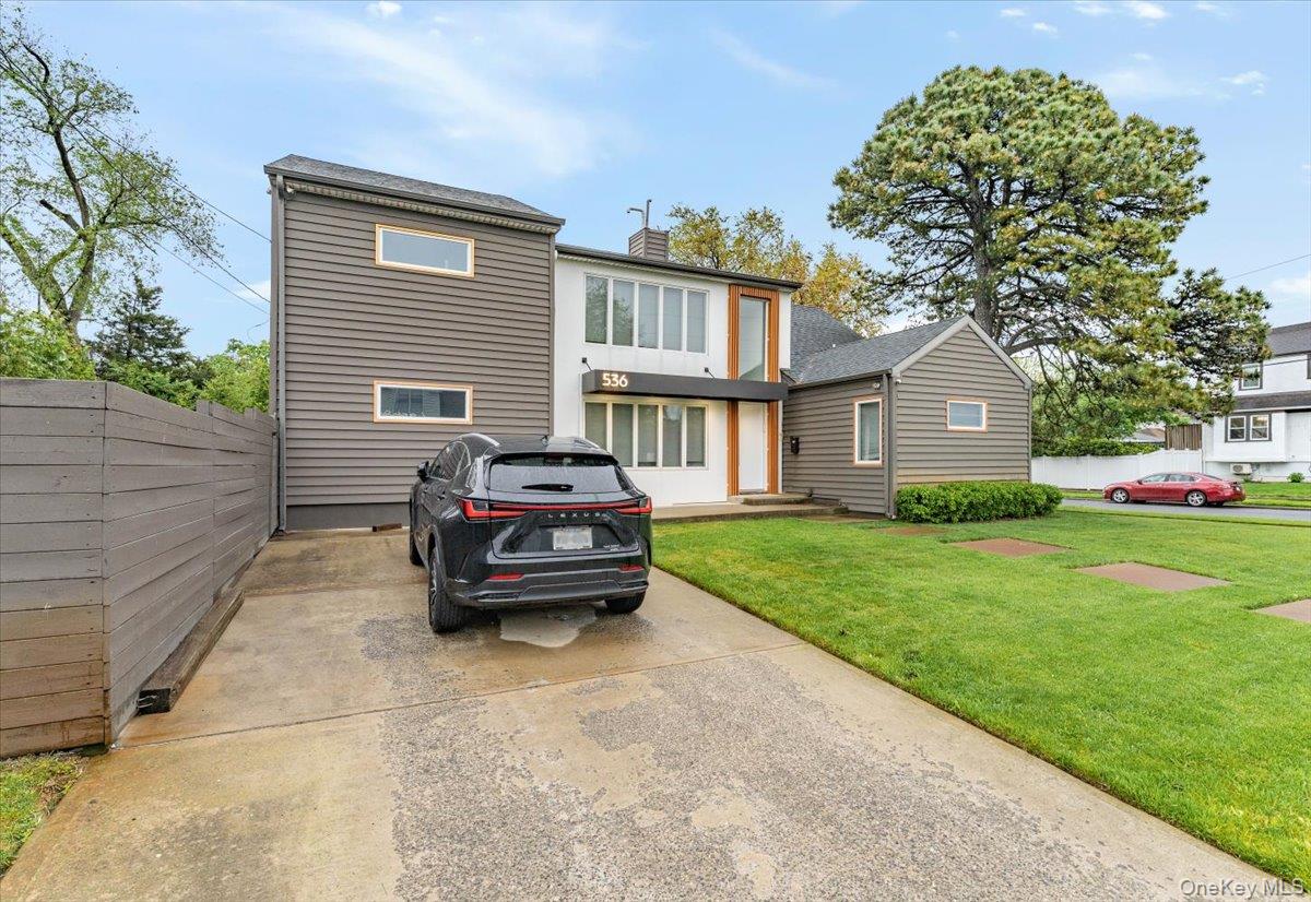 536 Oxford Road Cedarhurst, NY 11516 - Photo 18 of 22