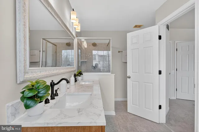 $674,900 | 47610 Watkins Island Square, Sterling, VA 20165