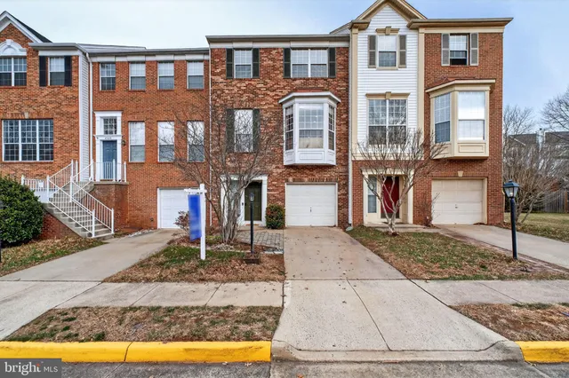 $674,900 | 47610 Watkins Island Square, Sterling, VA 20165