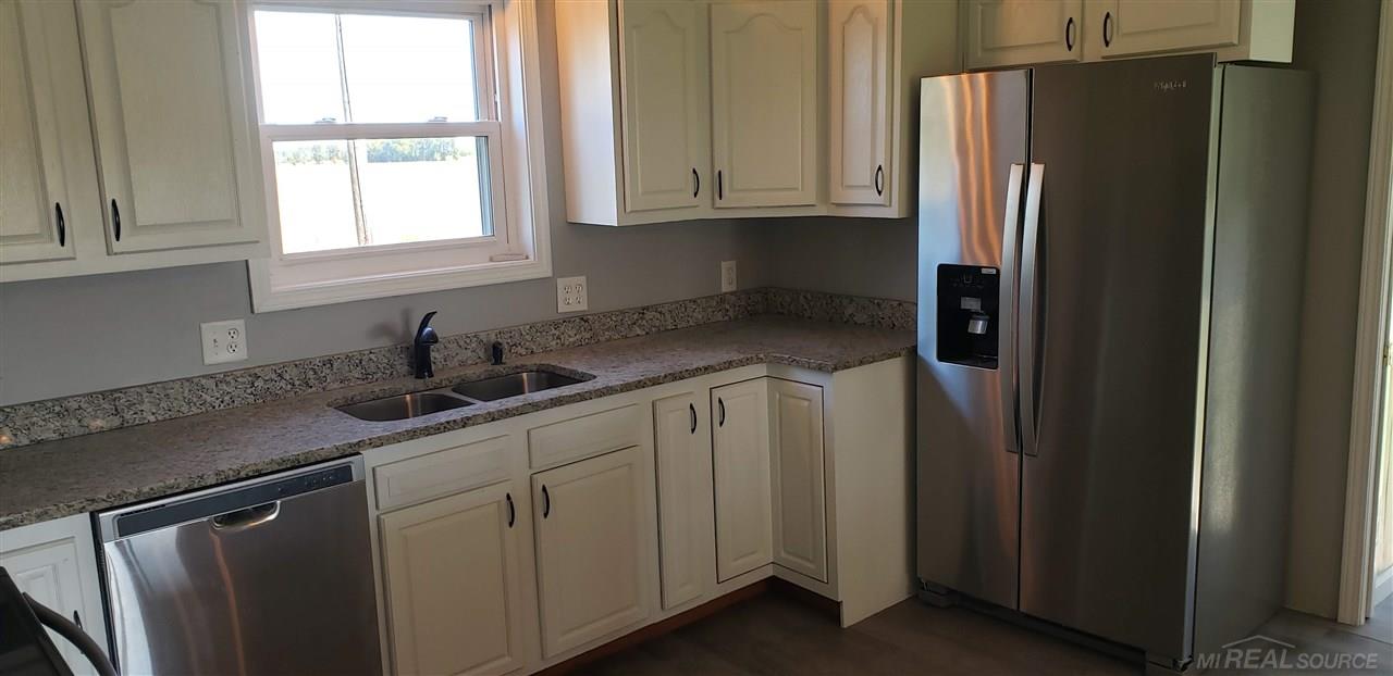 7397 Barnes Road Marlette, MI 48453 - Photo 7 of 20