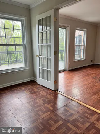 $3,625 | 516 Meadow Hall Drive, Unit D516, Rockville, MD 20851