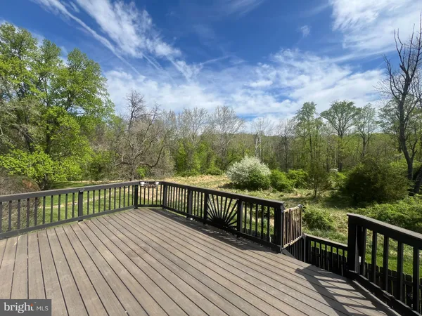 $3,625 | 516 Meadow Hall Drive, Unit D516, Rockville, MD 20851