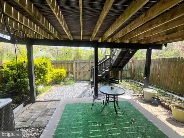 $3,625 | 516 Meadow Hall Drive, Unit D516, Rockville, MD 20851