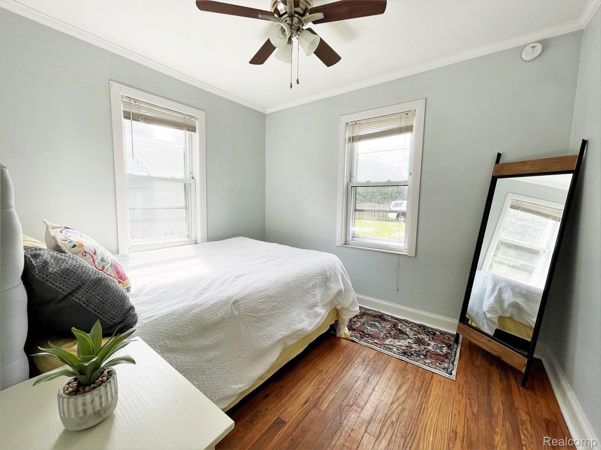2111 Ridgemont Road Grosse Pointe, MI 48236 - Photo 23 of 28 ridge-bd1.jpg