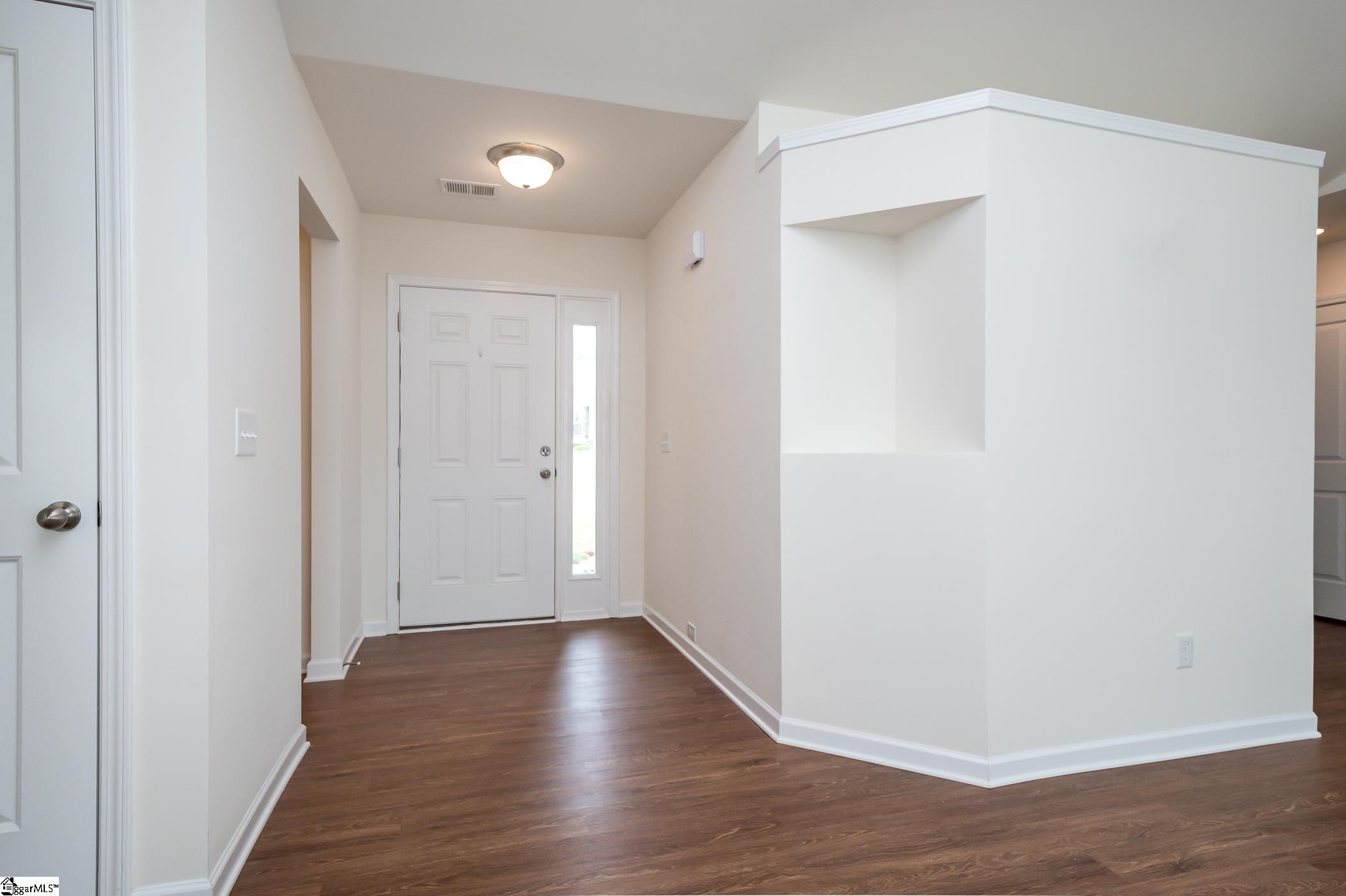 107 Parvin Court Greenville, SC 29607 - Photo 2 of 36 Gallery Image 2