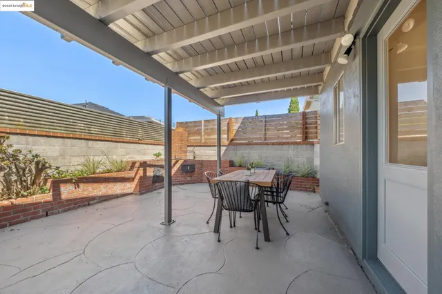 $1,049,000 | 501 Bonnie Drive, El Cerrito, CA 94530