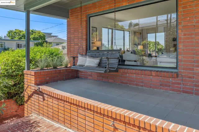 $1,049,000 | 501 Bonnie Drive, El Cerrito, CA 94530