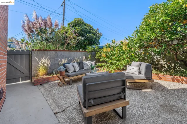 $1,049,000 | 501 Bonnie Drive, El Cerrito, CA 94530