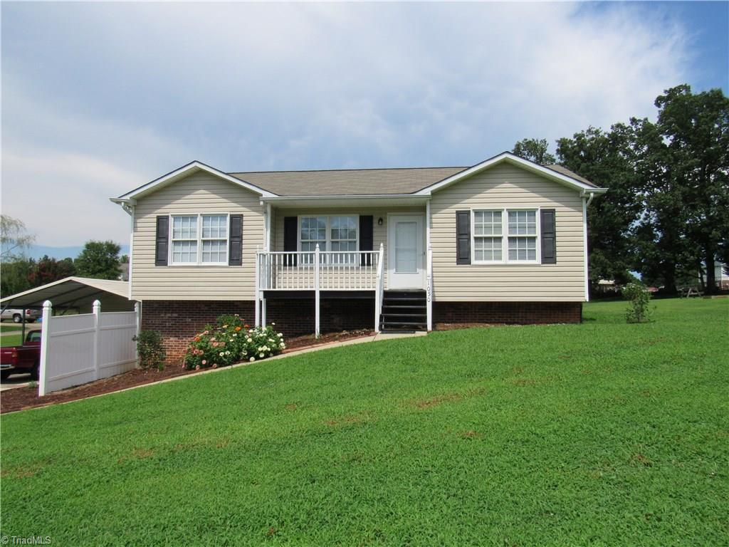 1050 Capella Ridge Road King, NC 27021 - Photo 1 of 30 Gallery Image 1