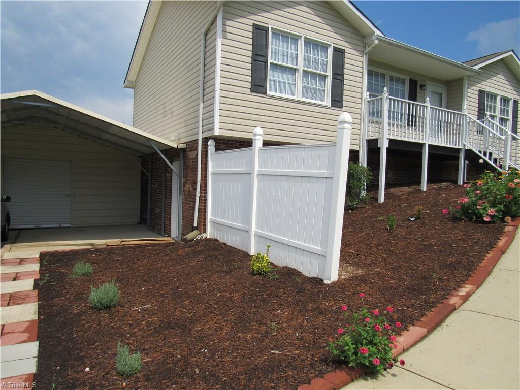 1050 Capella Ridge Road King, NC 27021 - Photo 7 of 30 Gallery Image 7