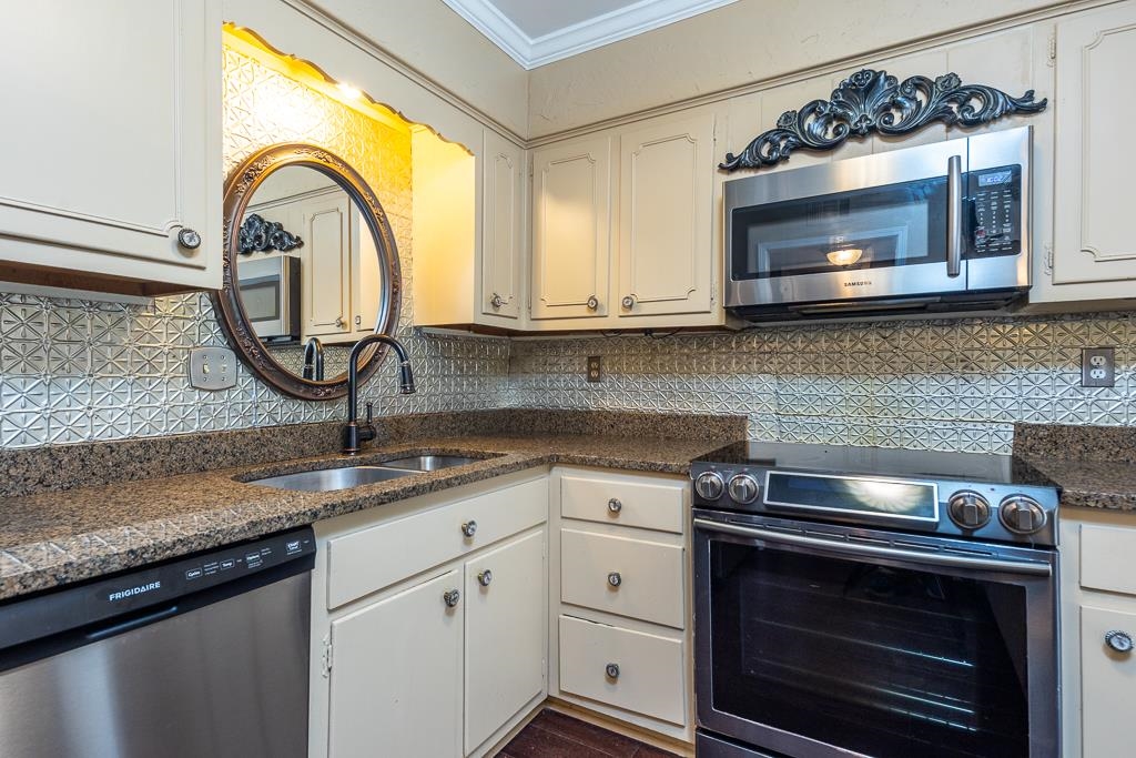 863 South Yates Road, Unit 3 Memphis, TN 38120 - Photo 8 of 29