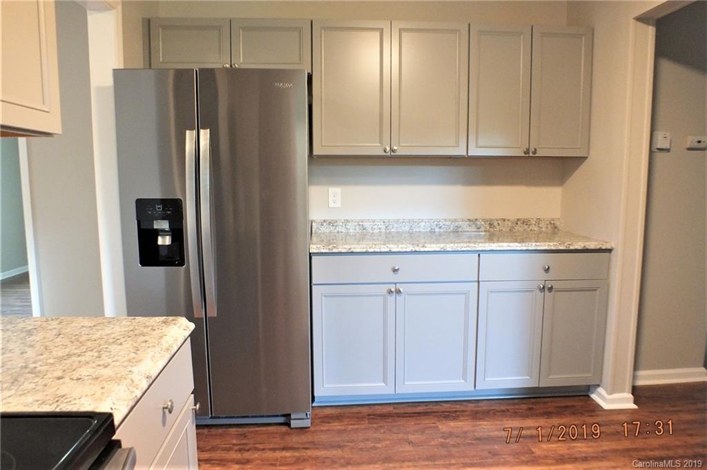 618 Davis Street Lancaster, SC 29720 - Photo 8 of 27 Gallery Image 8