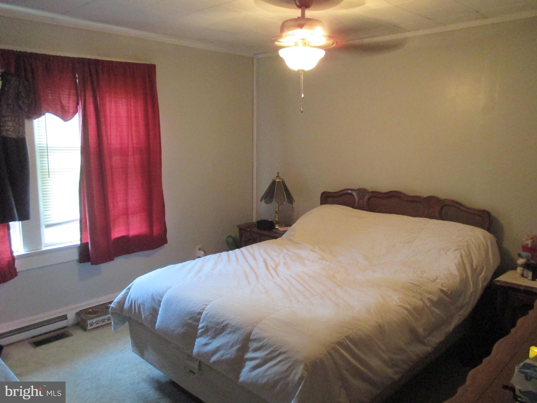881 Braddock Road Cumberland, MD 21502 - Photo 18 of 34