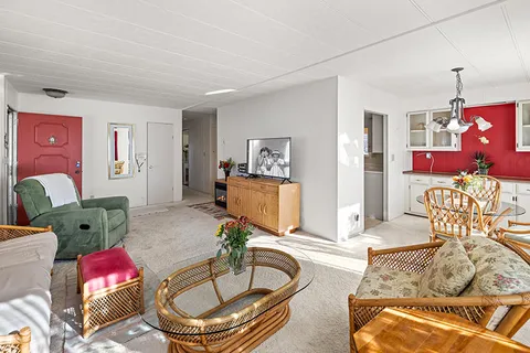 $369,900 | 5750 Via Real, Unit 204, Carpinteria, CA 93013